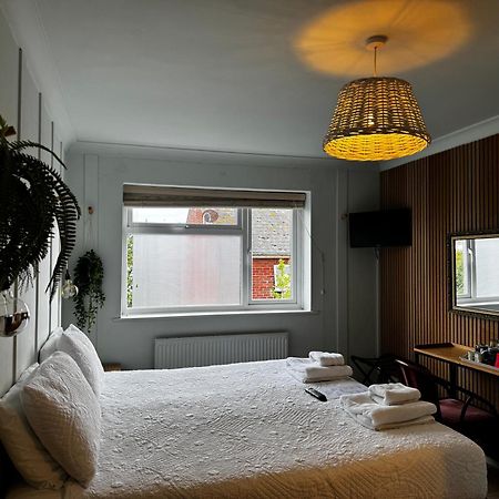 The Townhouse 101 Bed & Breakfast Sandown Exterior foto