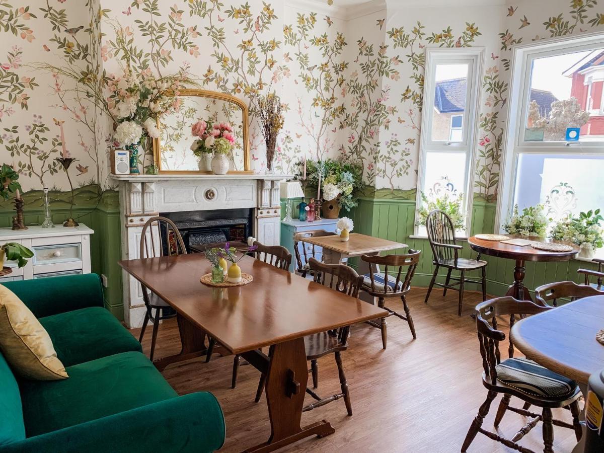 The Townhouse 101 Bed & Breakfast Sandown Exterior foto